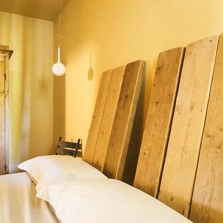 L'orto Di Panza ベッド・アンド・ブレックファスト アッバディーア・ディ・モンテプルチャーノ