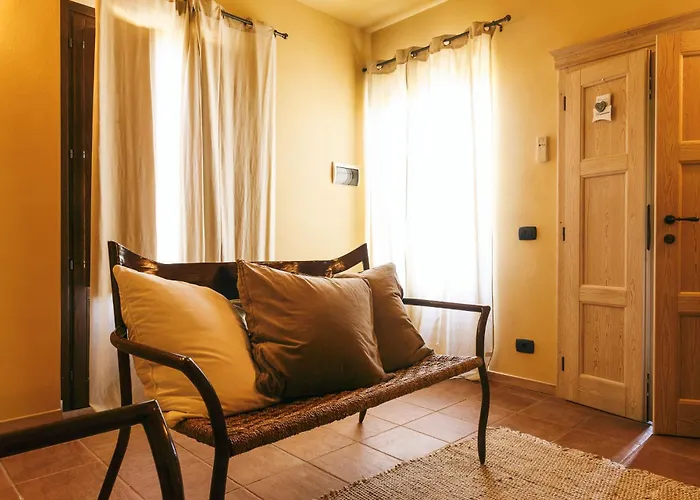 Bed & Breakfast L'orto Di Panza 4*