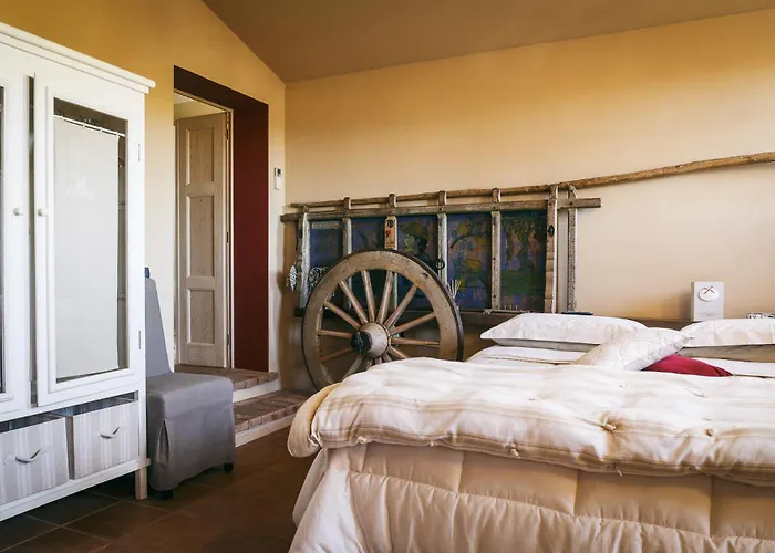L'orto Di Panza Bed & Breakfast 4*