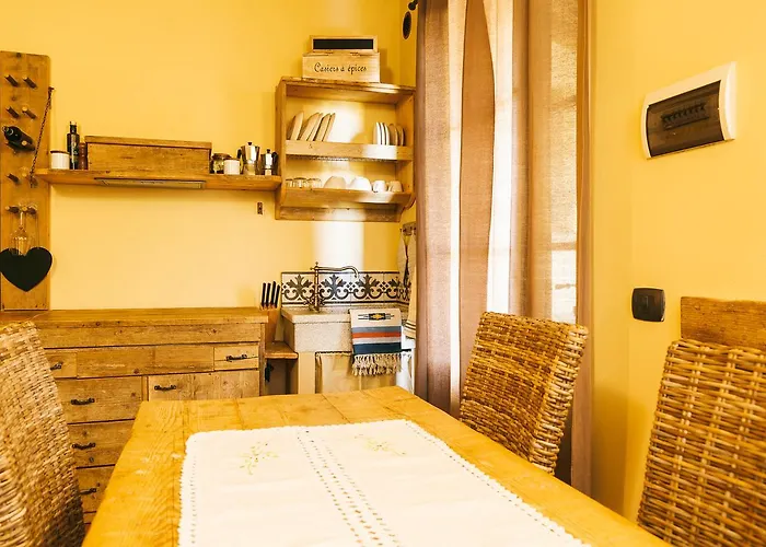 Bed & Breakfast L'orto Di Panza 4*